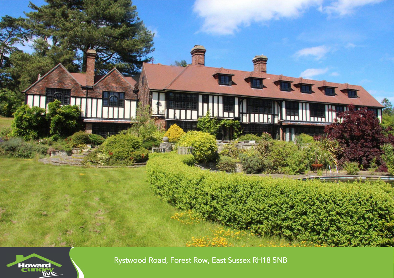 Country Estate in Forest Row by Tim Flipsnack