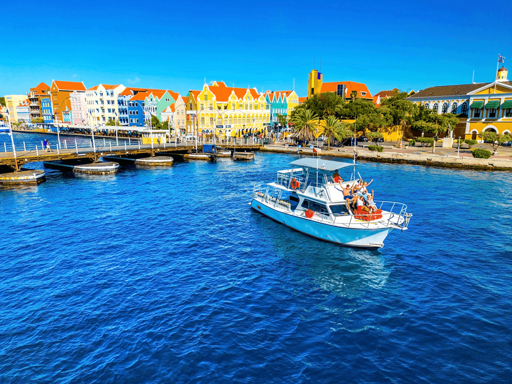 Curaçao Dive Travel and Vacation Guides